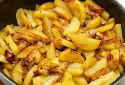 Patatas fritas con champiñones congelados: recetas