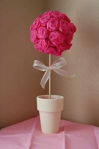topiary de foto de papel corrugado con rosas
