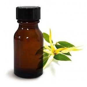 Ylang-ylang (aceite): aplicación en cosmetología
