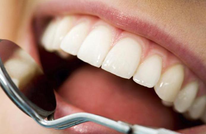 Cepillo de dientes sano: revisiones de dentistas, contraindicaciones